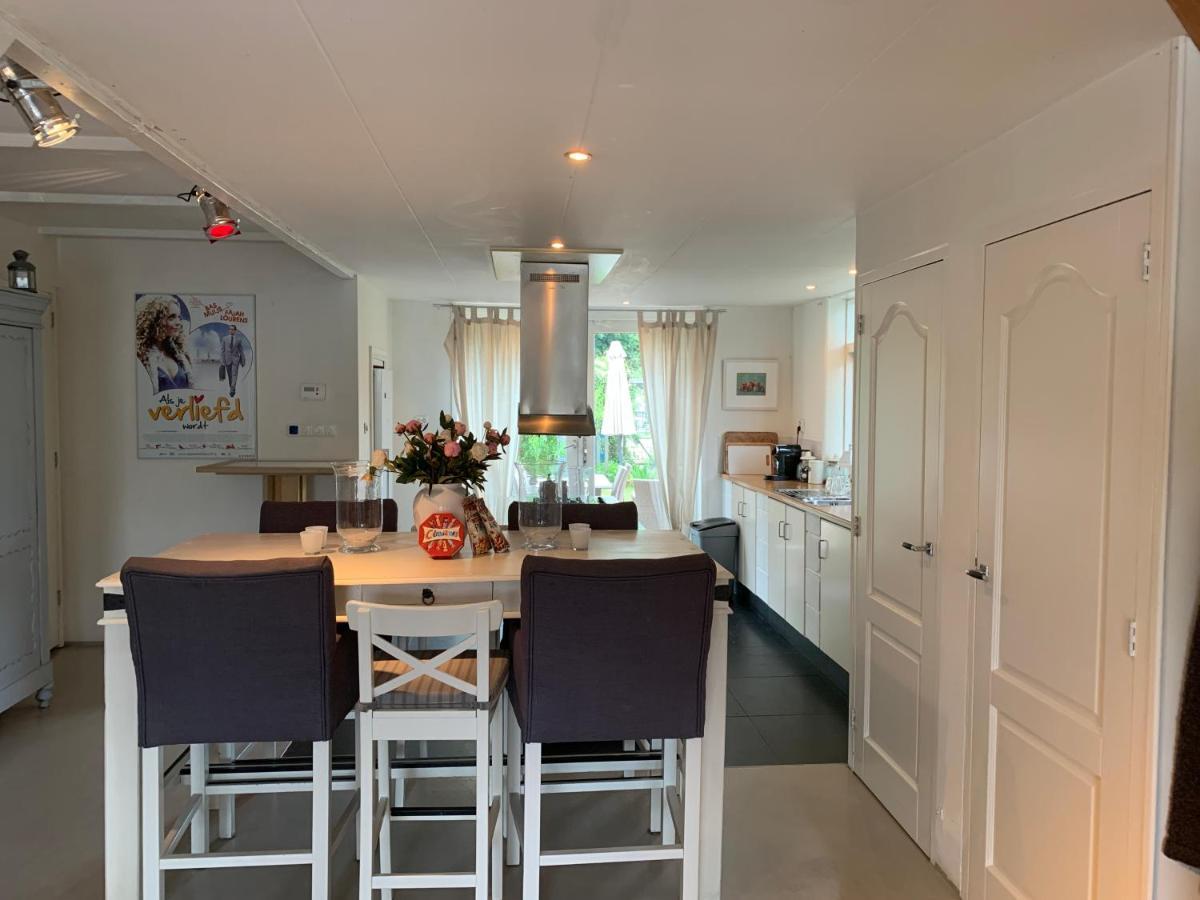 Holiday Home At The Water, Fire Place, Boat And Sup Rent, Near Amsterdam アールスメール エクステリア 写真